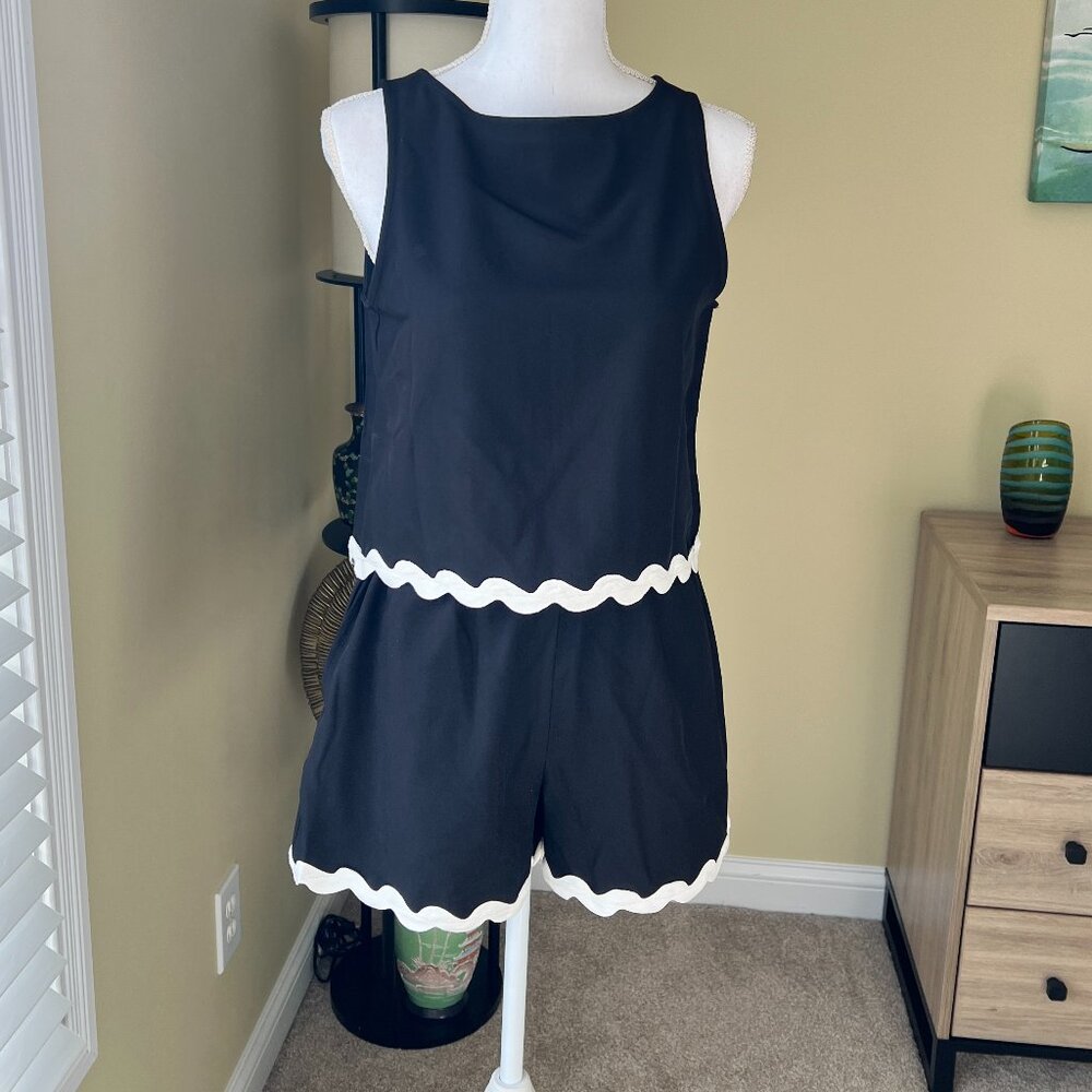 Black and White Border Short and Tank Set